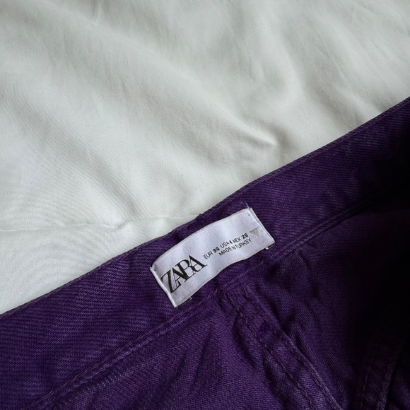 Denim - Picture 2 of 4